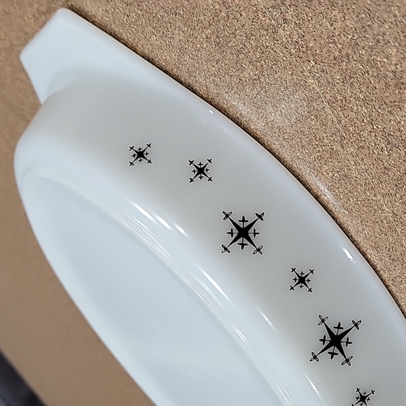 Vintage Pyrex "Compass" Divided Dish!!! - Picture 8 of 16